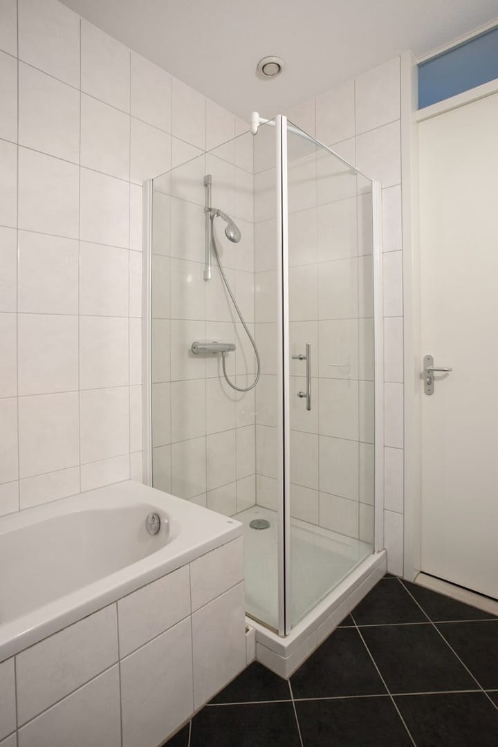 Photo 22 of Martien Coppensstraat 18