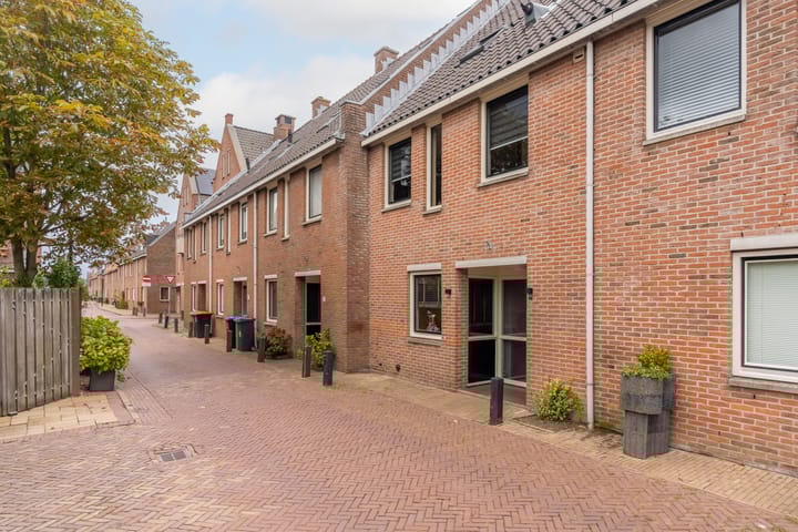 Foto 23 van Klooster 13