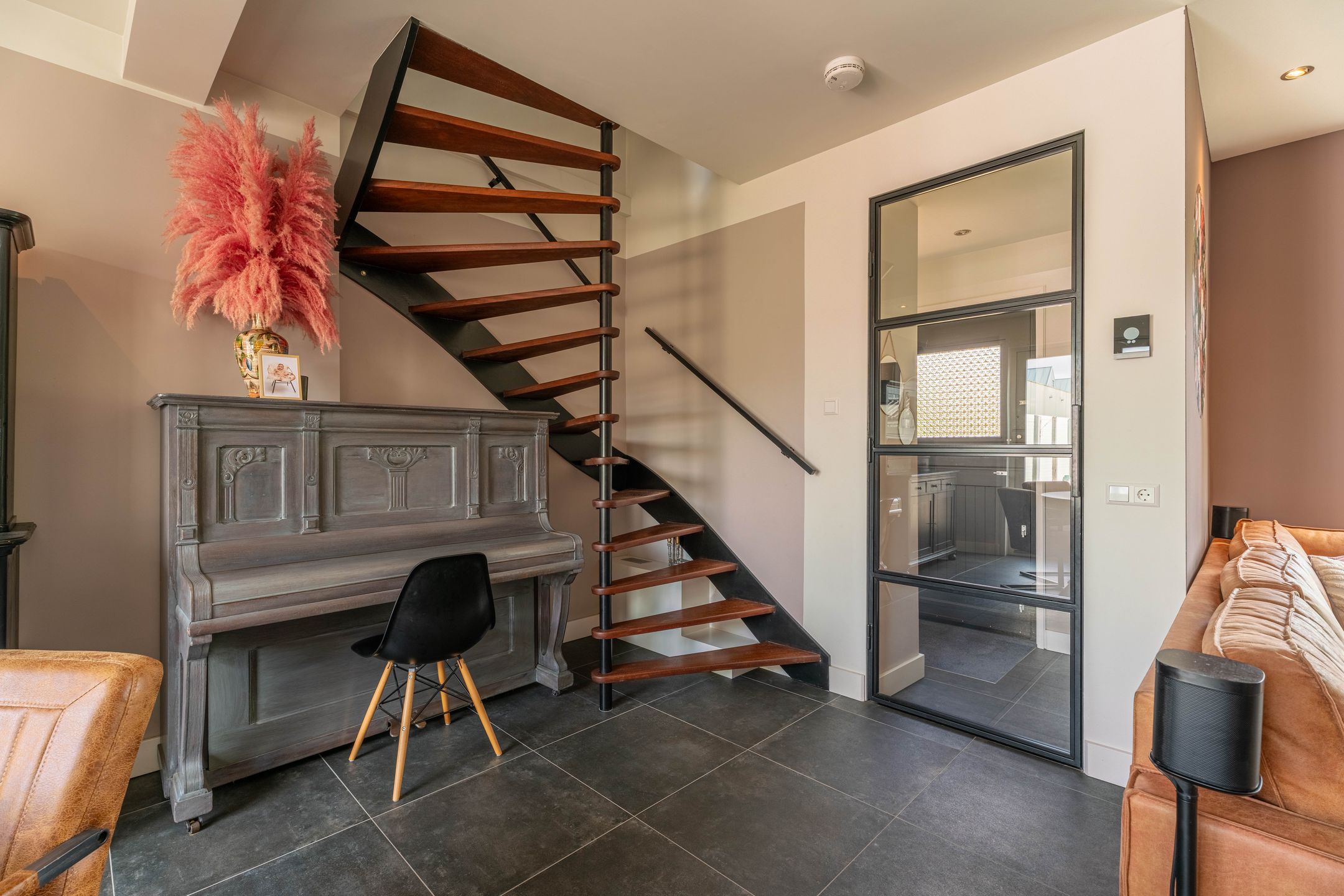 Foto 12 van 1e Poellaan 28