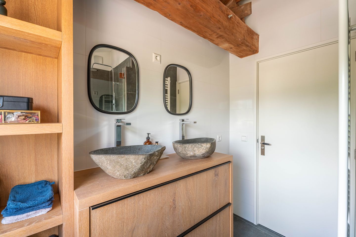 Foto 19 van 1e Poellaan 28