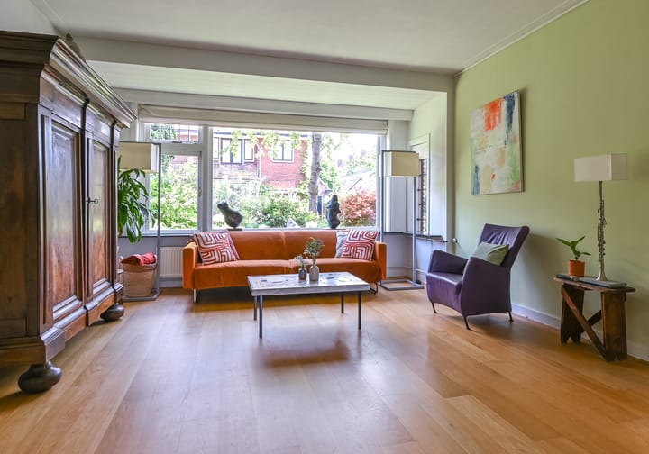 Photo 6 of Johannes Vermeerstraat 25