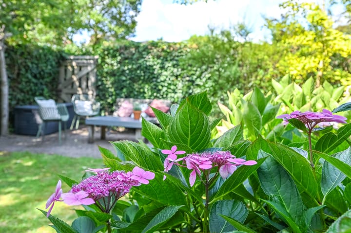 Photo 38 of Johannes Vermeerstraat 25