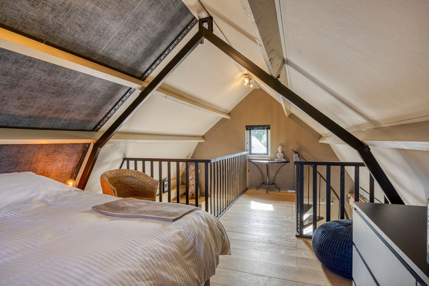 Foto 70 van Julianastraat 9