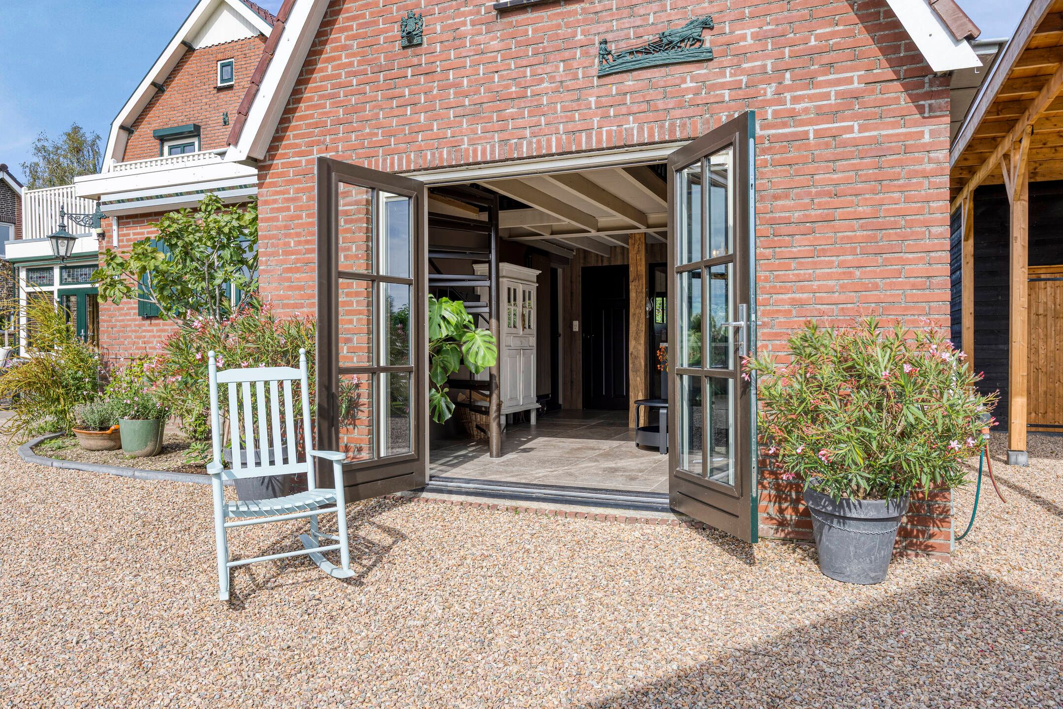 Foto 99 van Julianastraat 9