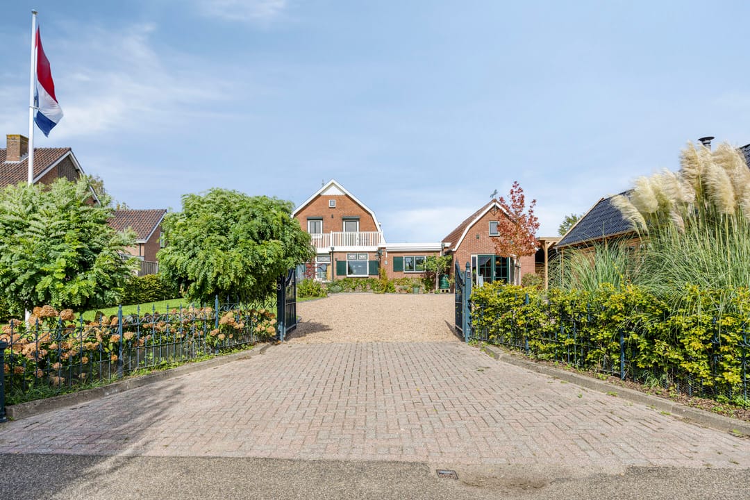 Foto 116 van Julianastraat 9