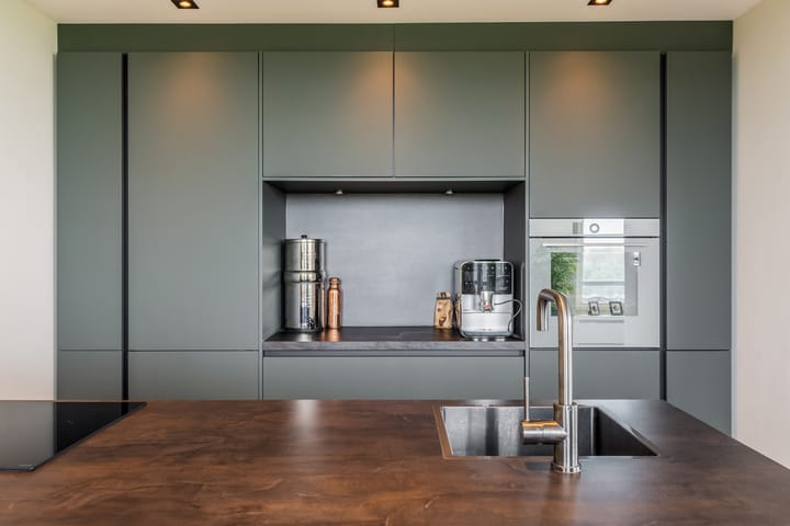 Photo 17 of Tooroplaan 102