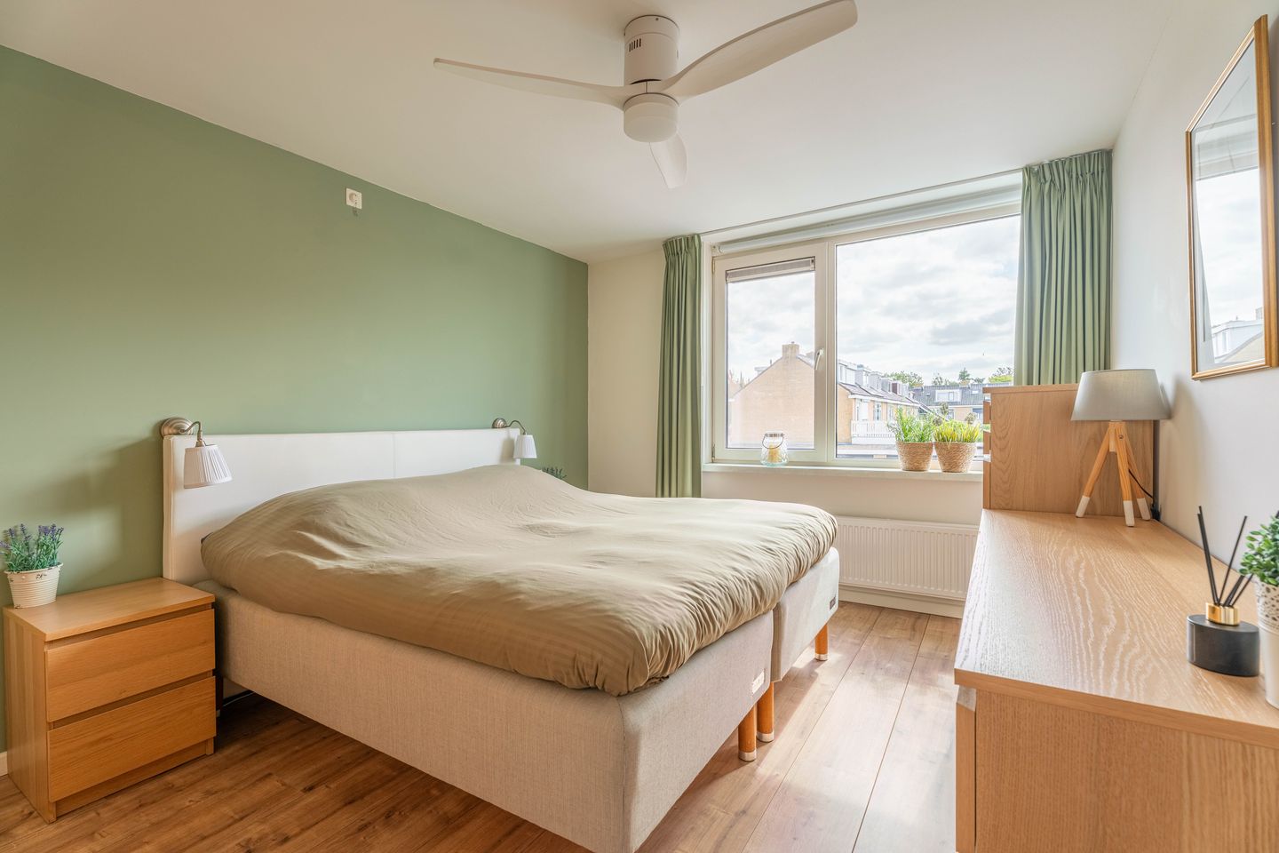 Photo 14 of Boekenburglaan 8