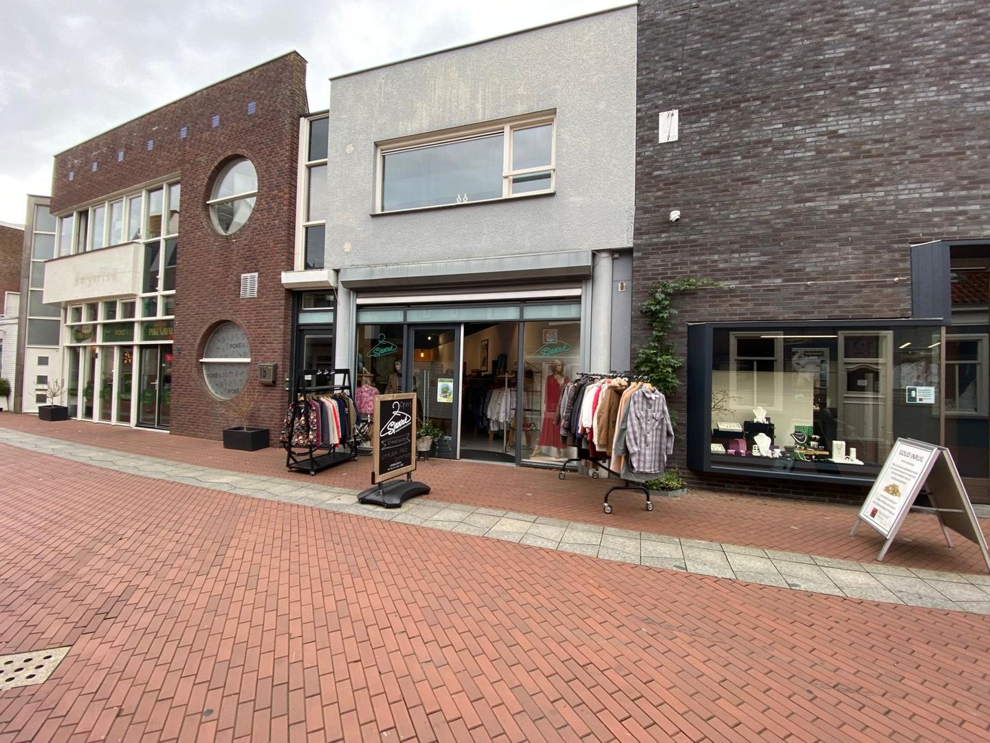 View photo 2 of Nieuwstraat 3-A