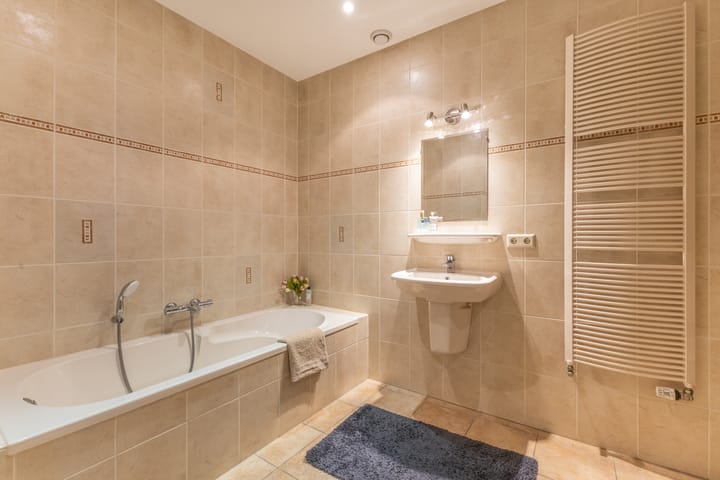 Foto 37 van Warder 36