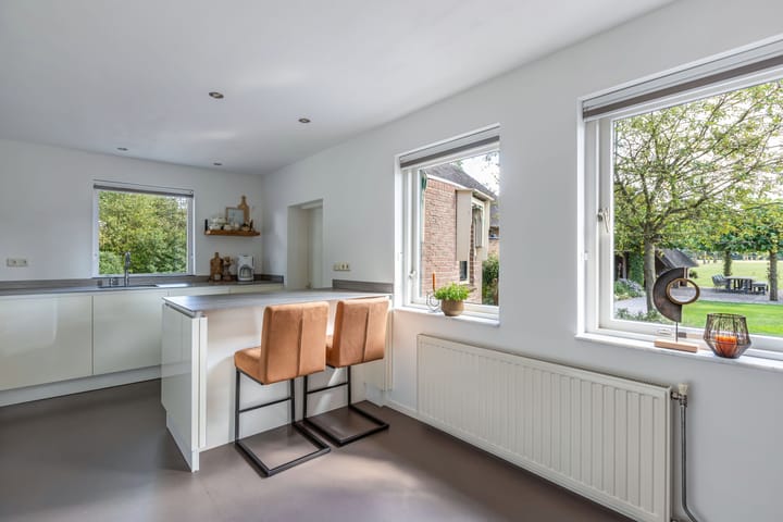 Foto 22 van Overburen 17