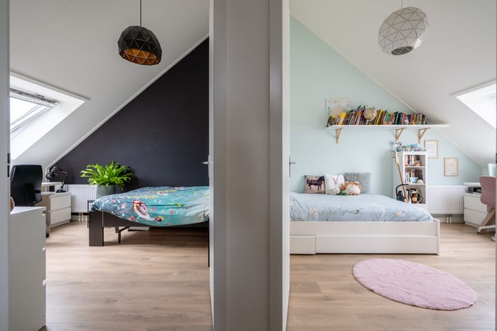 Foto 36 van Bruine Eikenpage 60