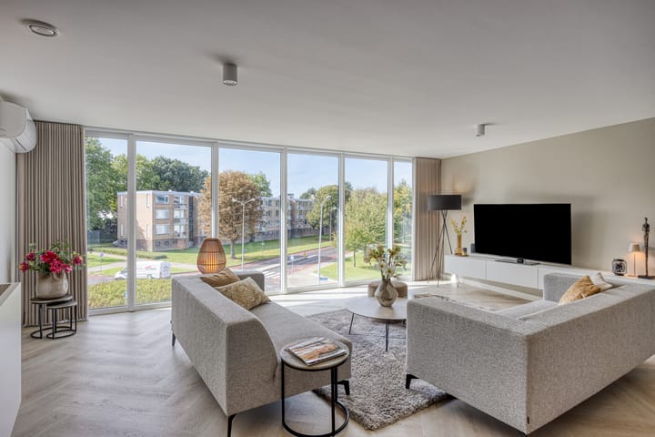 Photo 2 of Röntgenstraat 31-C