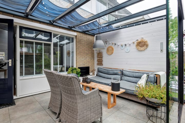 Photo 3 of Lucretia van Merkenlaan 37