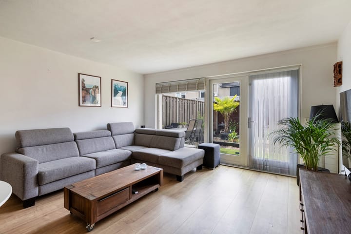 Foto 12 van Simon Vestdijksingel 147