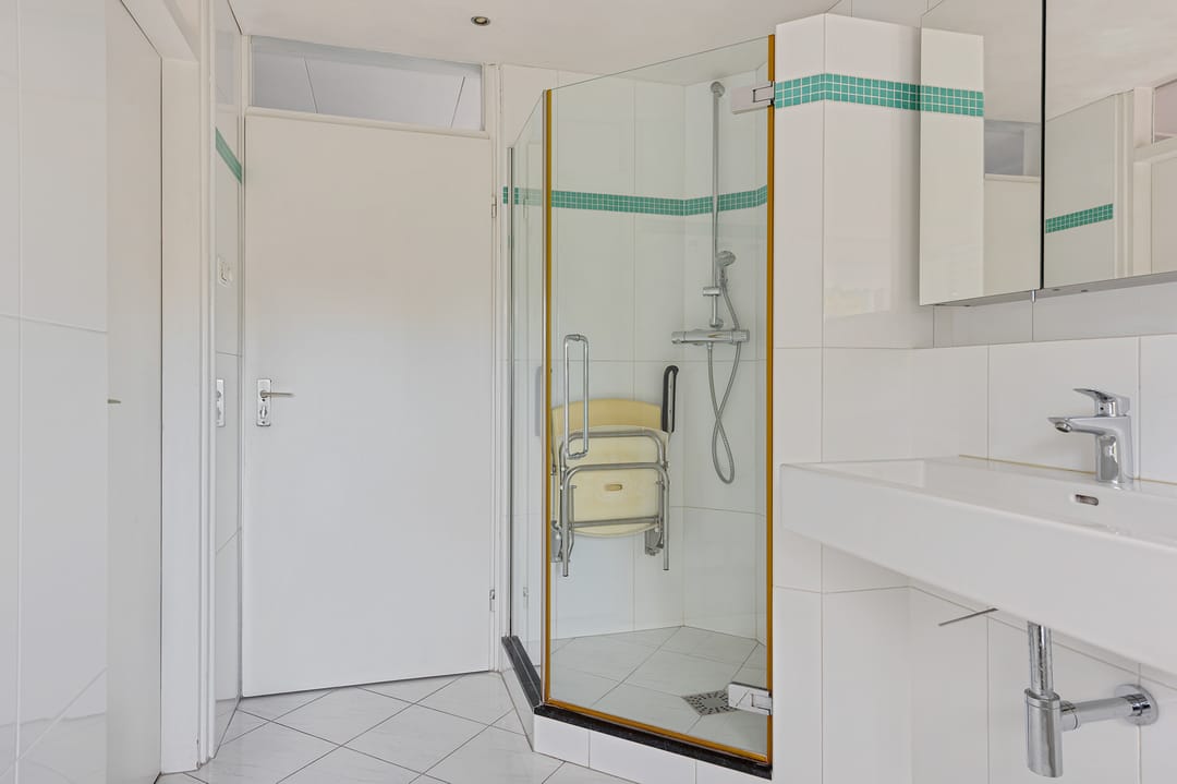 Photo 26 of Prins Bernhardlaan 10