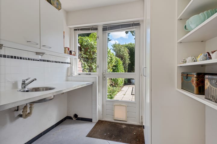 Foto 19 van Prins Bernhardlaan 10