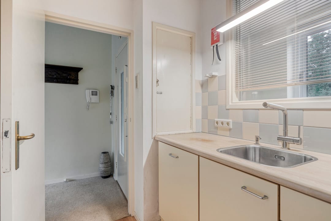 Photo 13 of Arnhemse Bovenweg 12-52