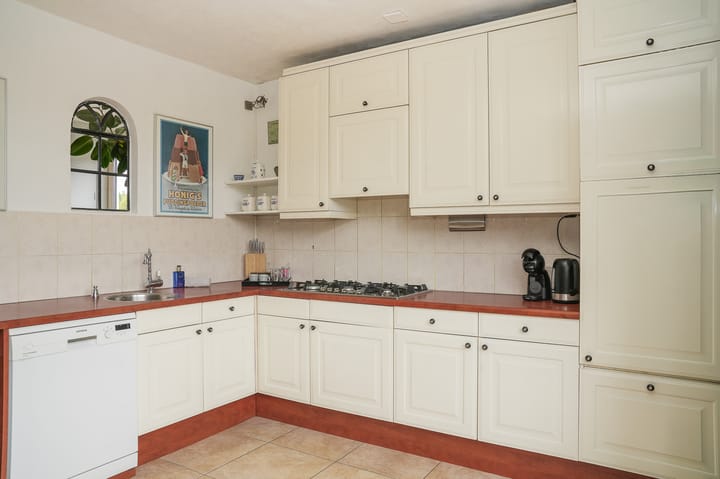 Photo 15 of Spiraeastraat 30