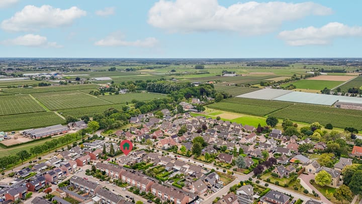 Photo 39 of Spiraeastraat 30