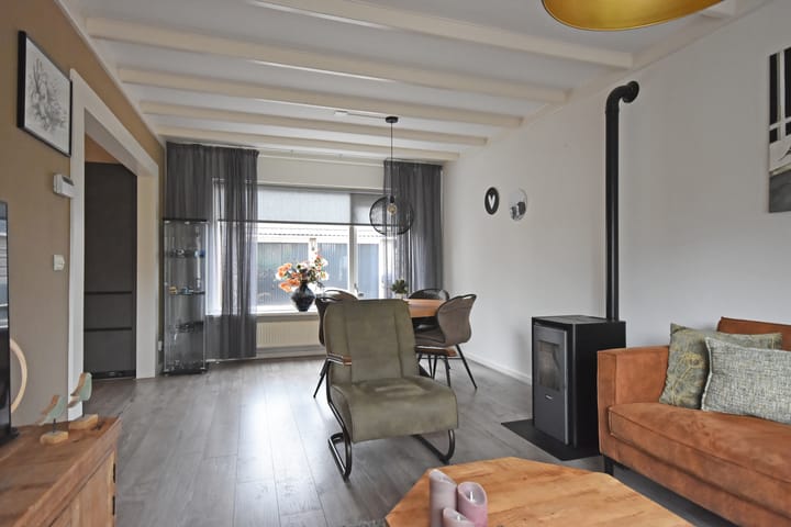 Foto 20 van Dahlia-strjitte 47