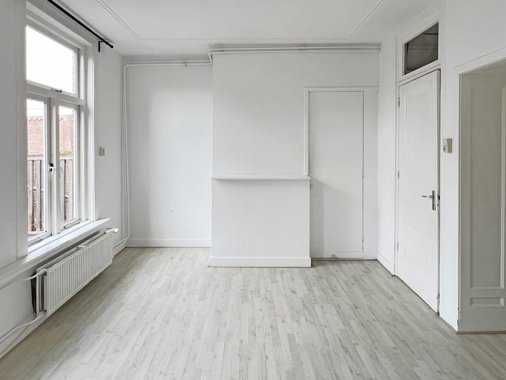 Photo 14 of Zwart Janstraat 84-B01