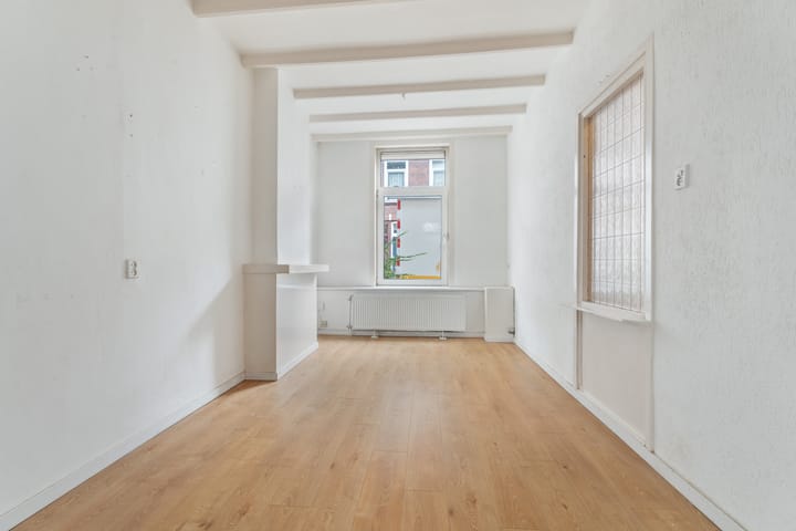 Foto 13 van Newtonstraat 199