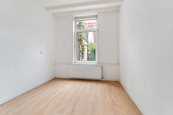 Foto 22 van Newtonstraat 199