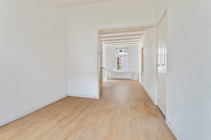 Foto 24 van Newtonstraat 199