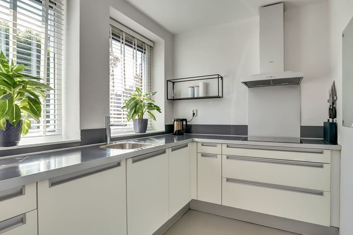 Foto 12 van Count Basielaan 7