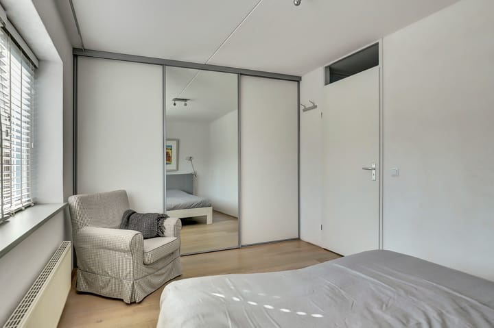 Foto 16 van Count Basielaan 7