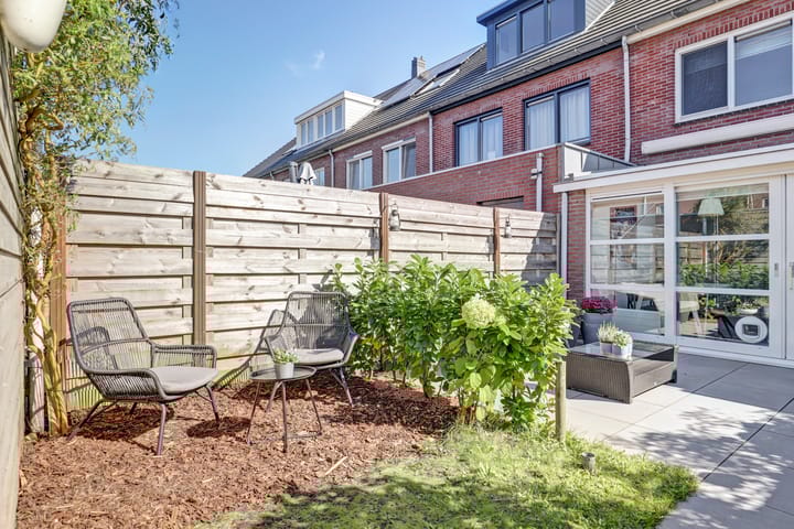 Foto 32 van Count Basielaan 7