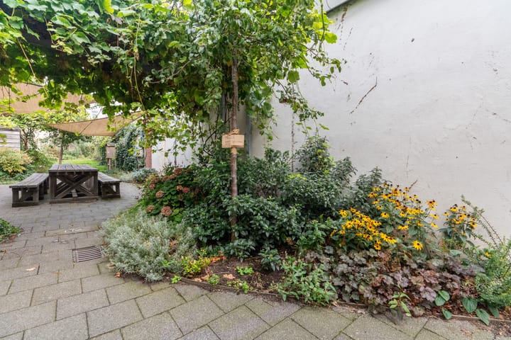 Foto 46 van Newtonstraat 199