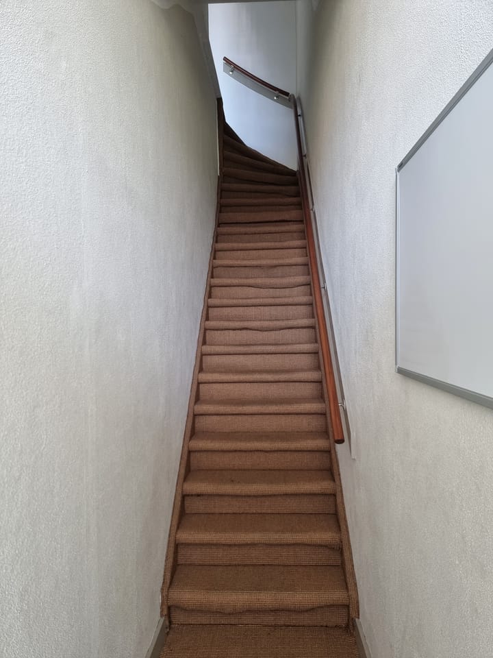 Foto 2 van Pius XII-plein 10-B