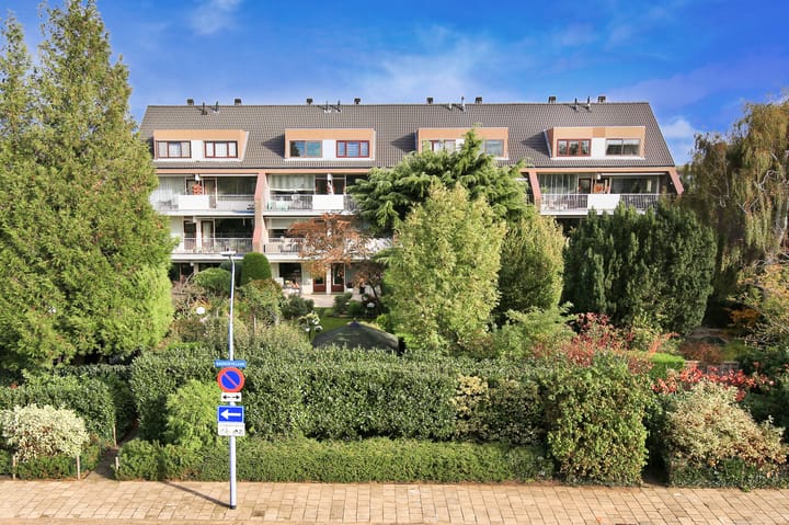 Foto 1 van Badhoevelaan 79