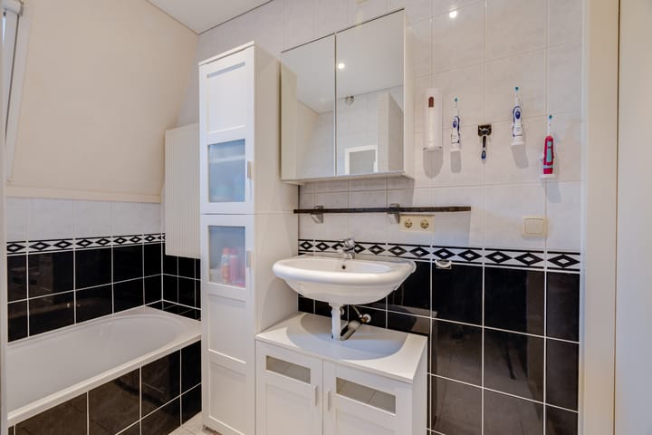 Foto 21 van De Bloementuin 30