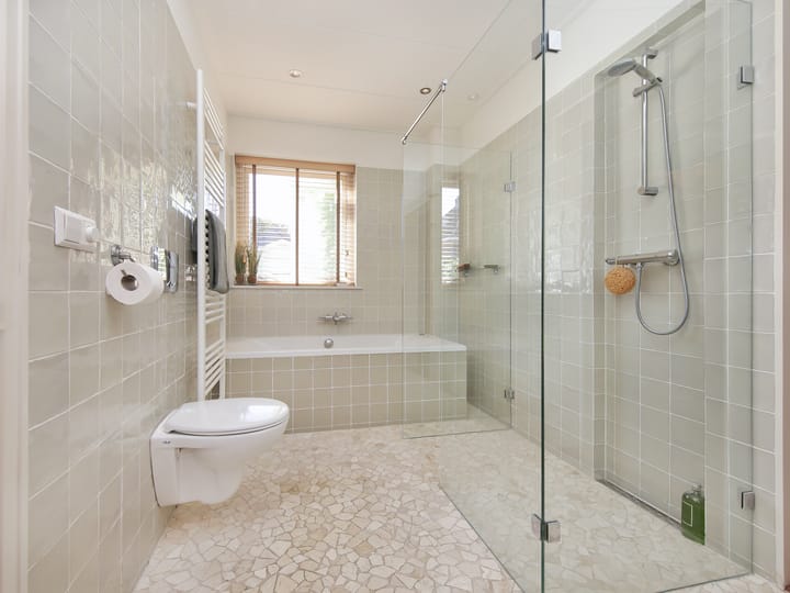 Foto 11 van Nieuwemeerdijk 43