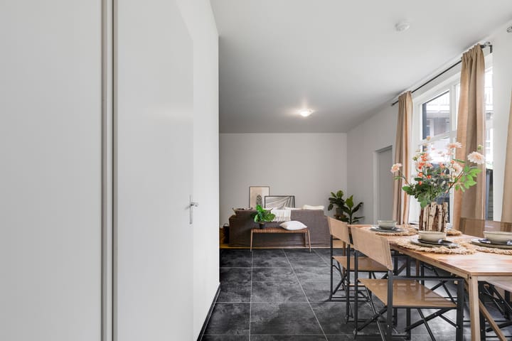 Photo 10 of Burgemeester Roosstraat 48-B