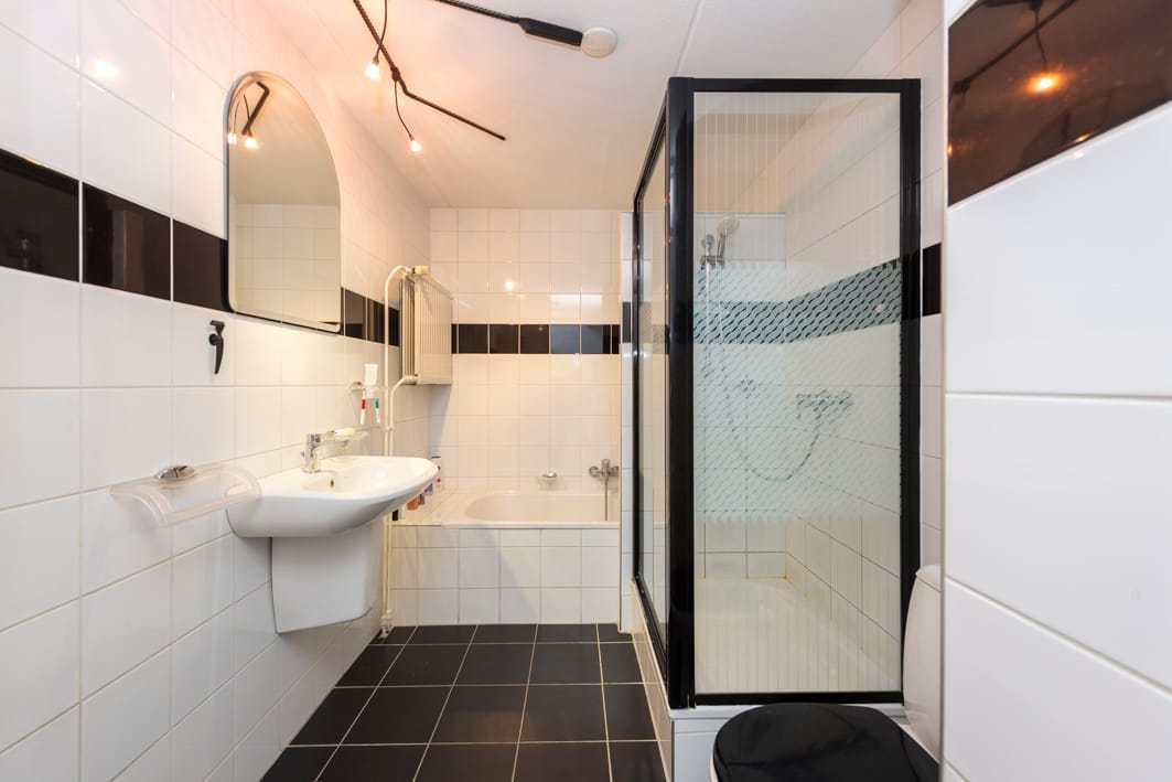 Photo 24 of Ossendrechtstraat 94