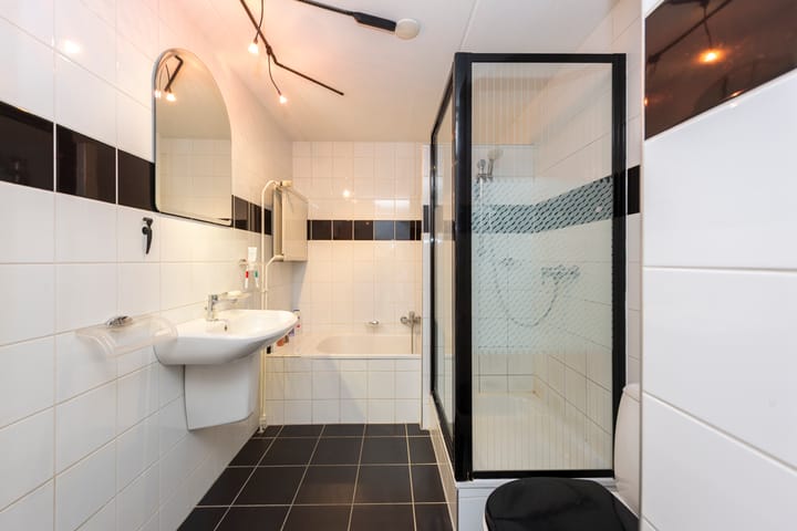 Foto 24 van Ossendrechtstraat 94