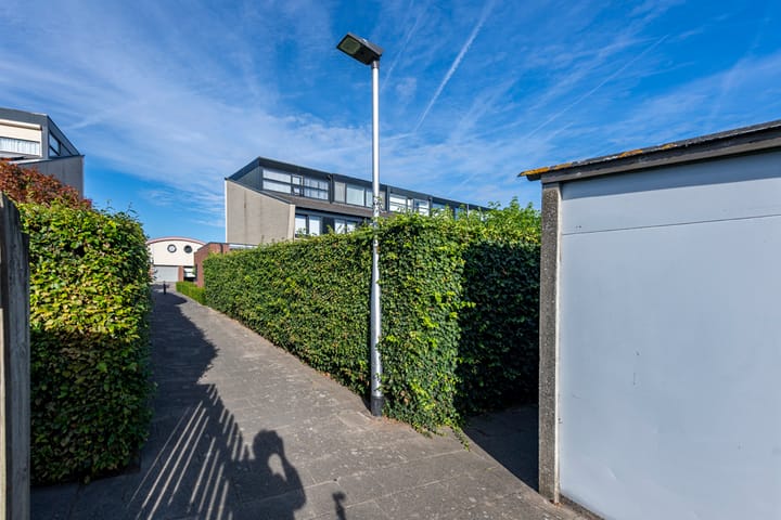 Foto 40 van Ossendrechtstraat 94