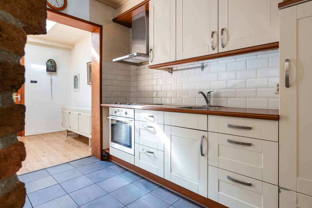 Foto 17 van Leuvenumseweg 4-A