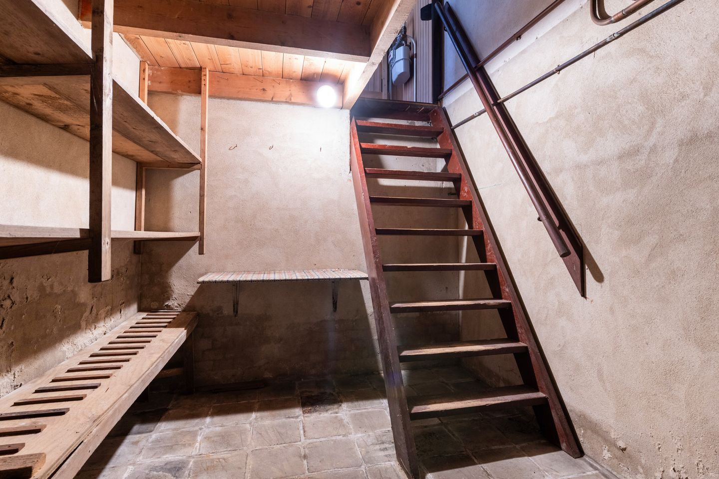 Foto 19 van Leuvenumseweg 4-A