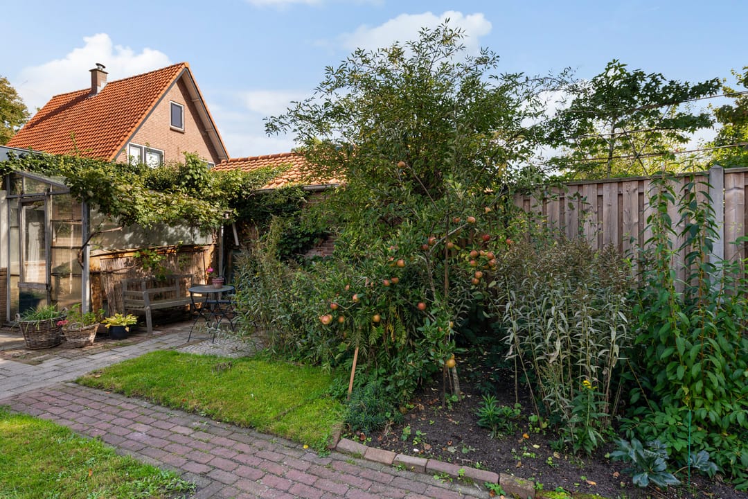 Foto 38 van Leuvenumseweg 4-A