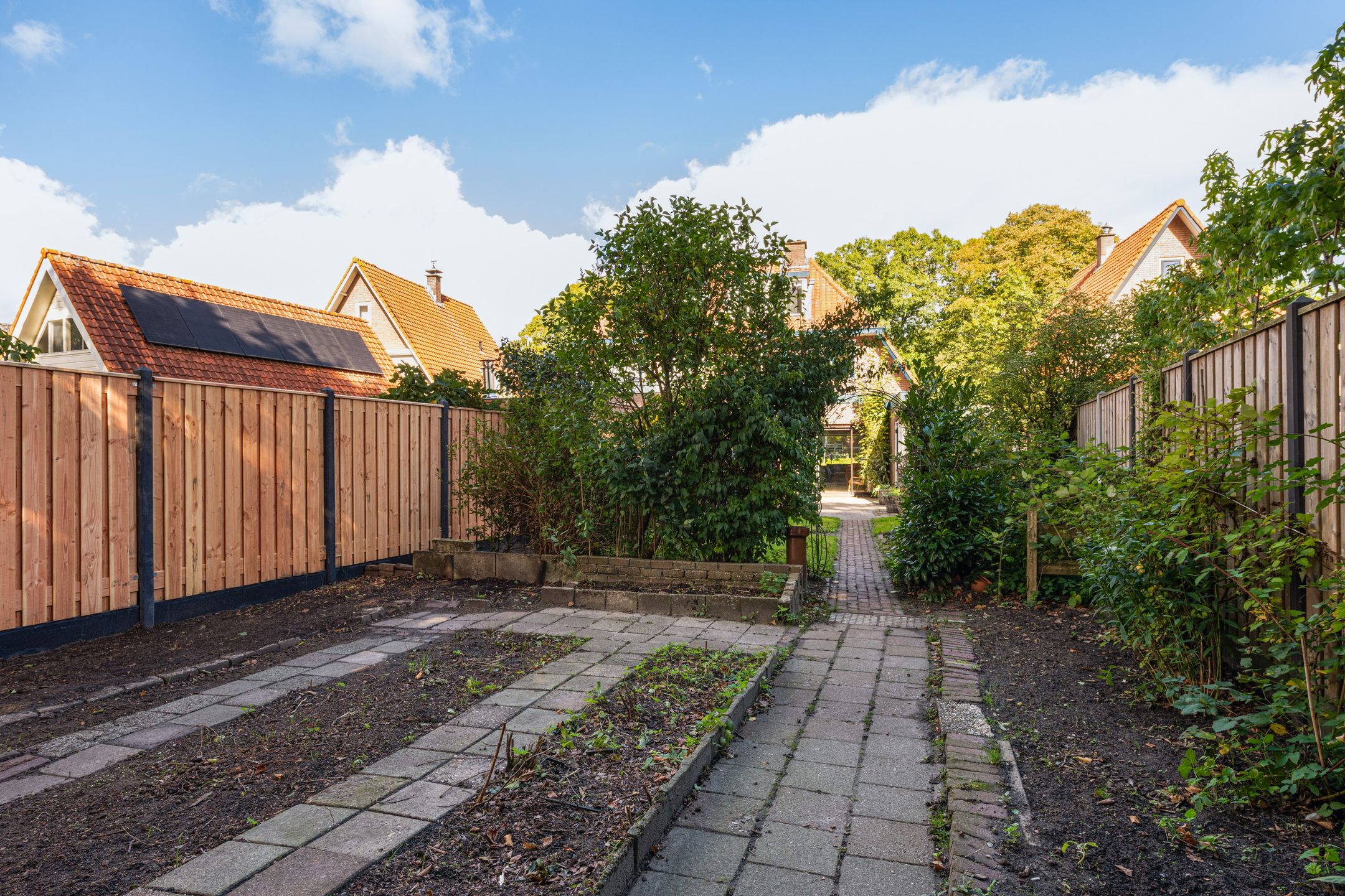 Foto 45 van Leuvenumseweg 4-A