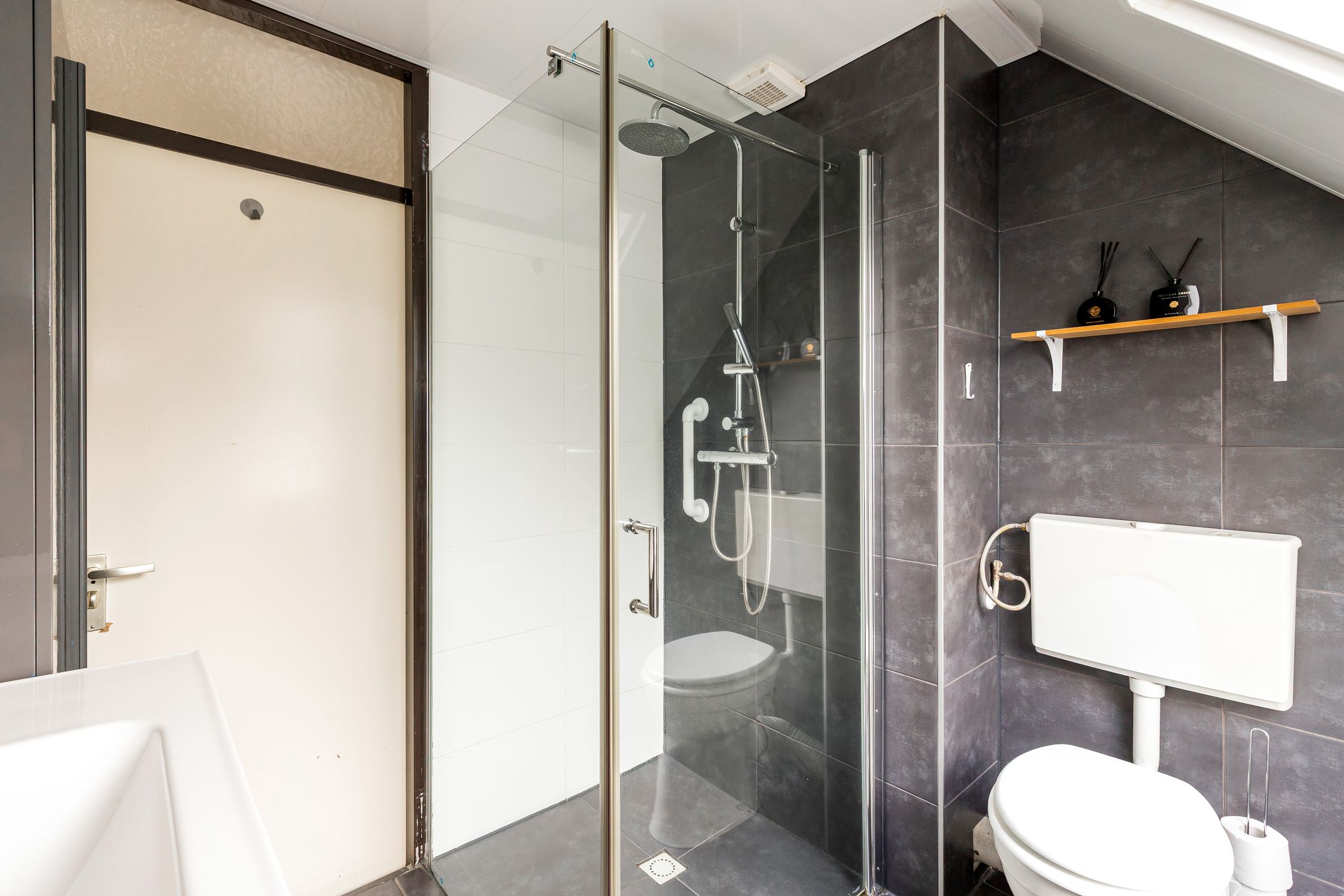 Foto 30 van Wipmolenweg 7