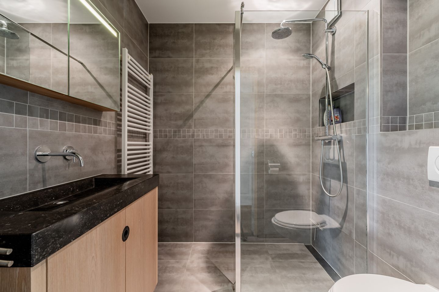 Foto 20 van Julianaplantsoen 122