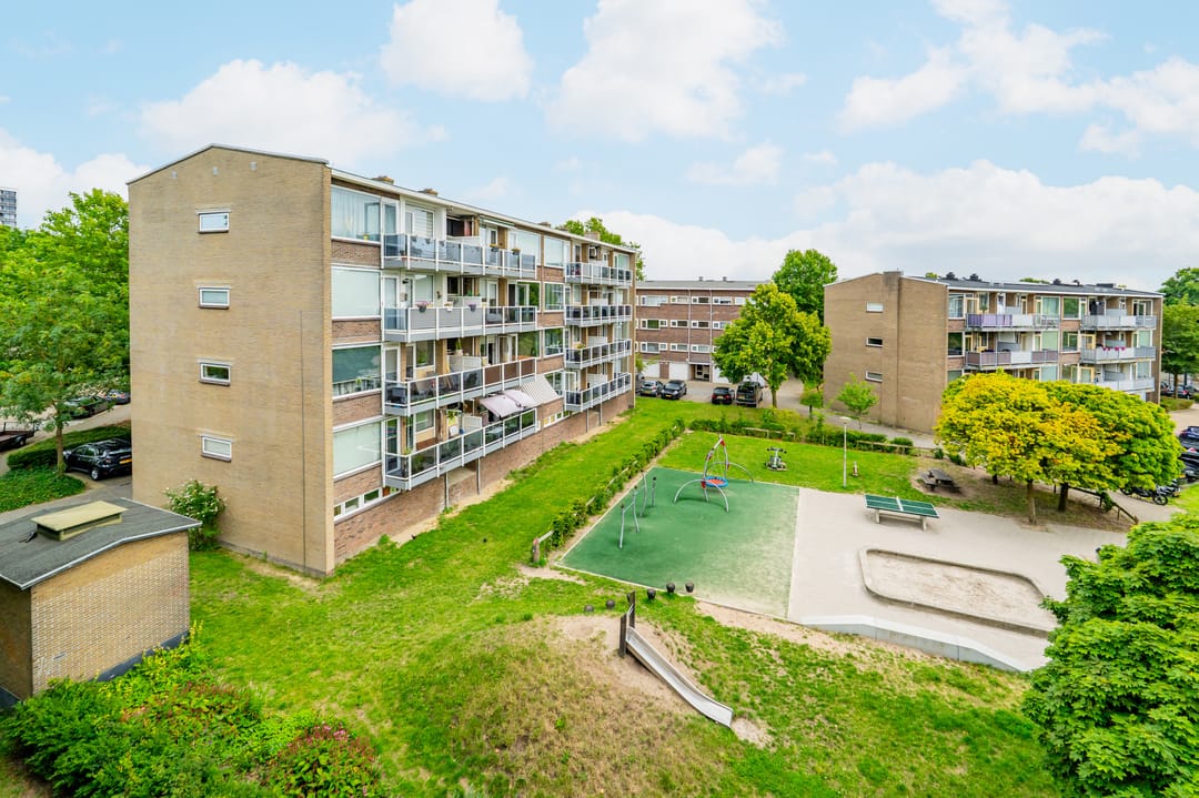 Foto 32 van Julianaplantsoen 122