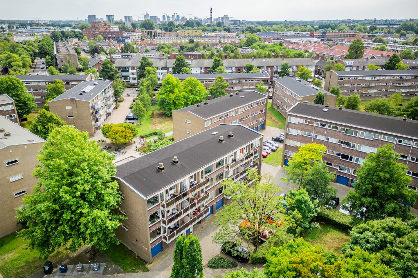 Foto 34 van Julianaplantsoen 122