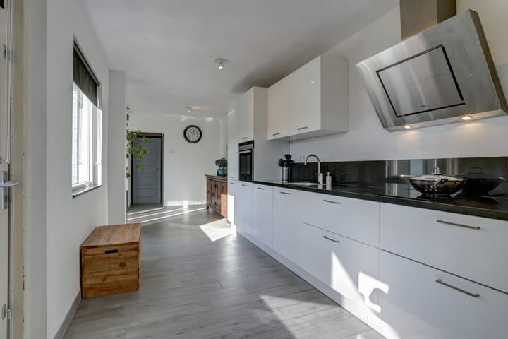 Foto 15 van Nicolaas Sichmansstraat 17