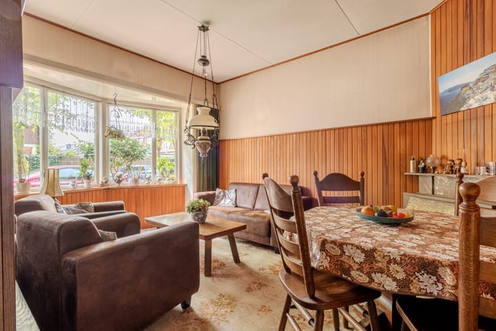 Photo 2 of Troelstraplein 37